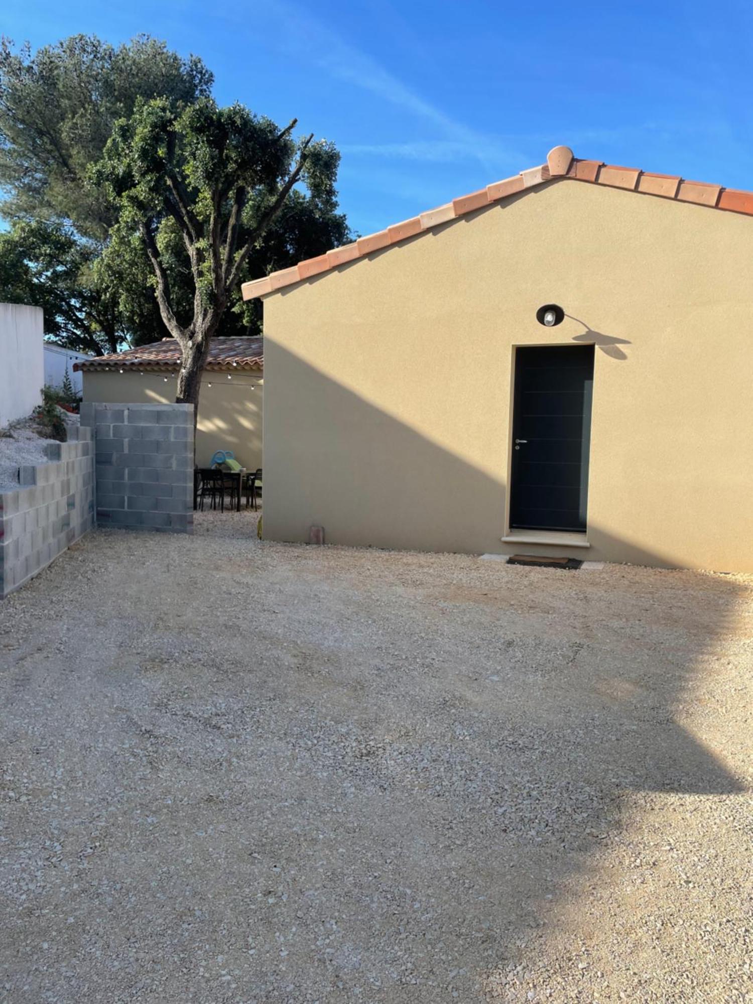 Maison T3 Dans Un Village Calme Saint-Mitre-les-Remparts ภายนอก รูปภาพ